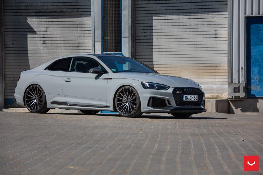  Audi RS5 Coupe on Vossen Wheels (VFS-2) 2019 года  (фото 24 из 33)